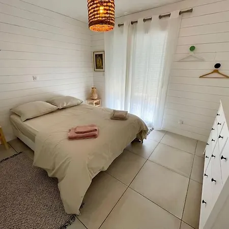 Welcoming New Architects House With Jacuzzi Дом отдыха